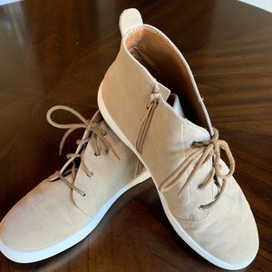 Susina zipper & lace up ankle booties